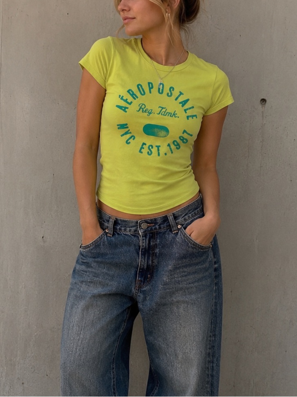 Aeropostale Y2K Lime Green Graphic Baby Tee T-Shirt Women’s XL